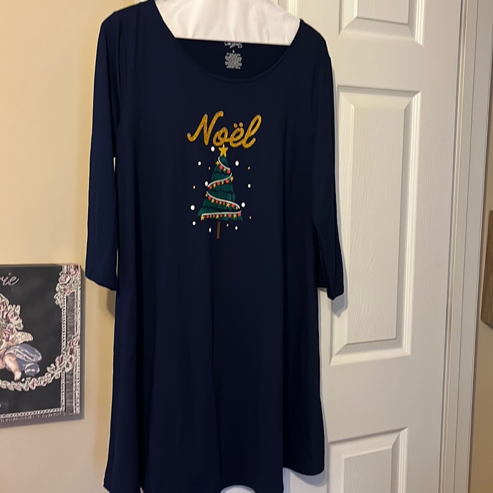 City Streets NWT blue Noel 3/4 dress soft material with Christmas tree
